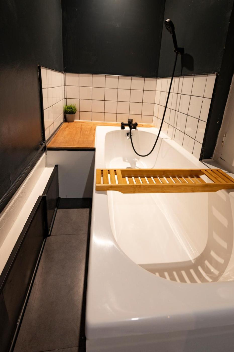 Appartement Spacieux Et Elegant Avec Jardin Montivilliers Luaran gambar